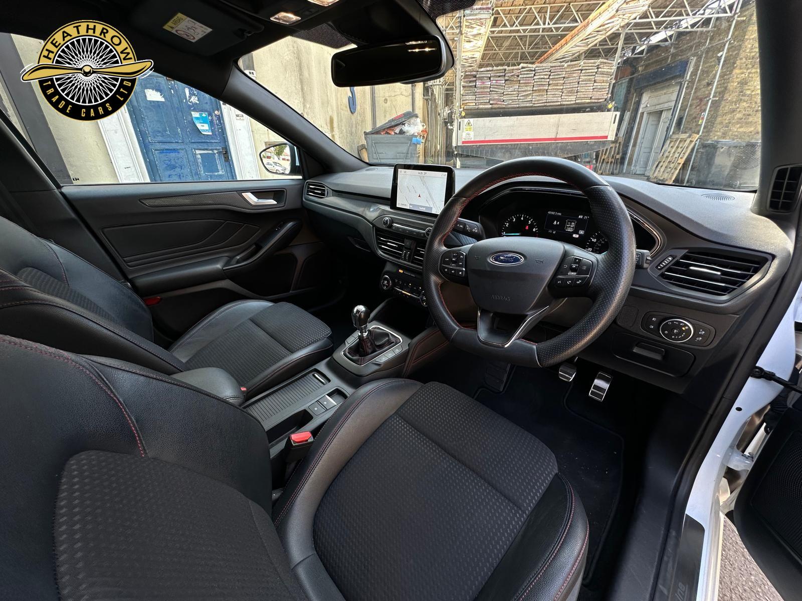Ford Focus 1.0T EcoBoost ST-Line X Euro 6 (s/s) 5dr