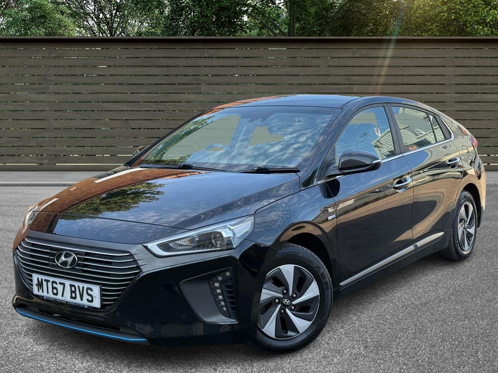 Hyundai IONIQ 1.6 h-GDi Premium SE Hatchback 5dr Petrol Hybrid DCT Euro 6 (s/s) (141 ps)